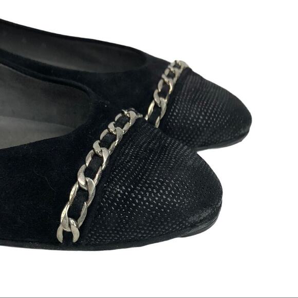 Stuart Weitzman Legacy Cap Toe Ballet Loafers Flat Black Suede Chain Accent 6 - Picture 4 of 16